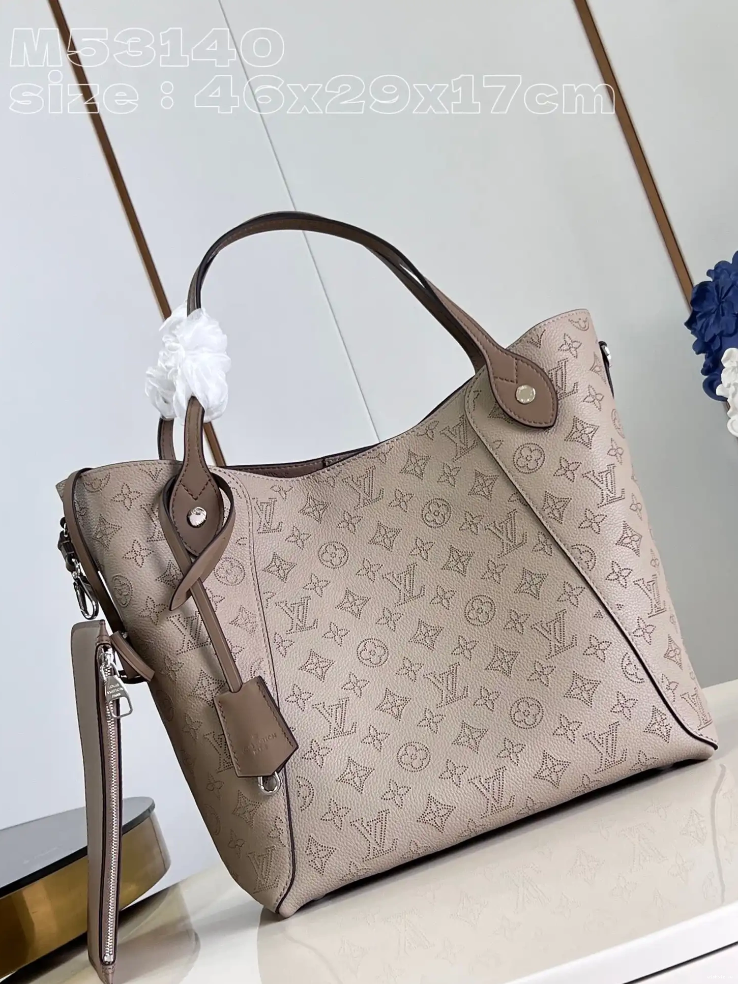 WIS VUITTON x x 17CM LOUIS 29.5 HINA-46 0523